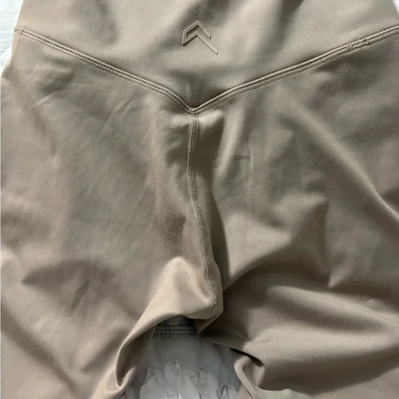 Oner Soft Motion 6” Shorts in Mocha Brown. Very soft Gym/Outdoor Shorts. - Picture 8 of 13